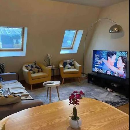 Quiet And Spacious Apartment Near Champs Elysees Paris Exterior foto