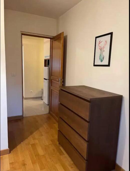 Quiet And Spacious Apartment Near Champs Elysees Paris Exterior foto